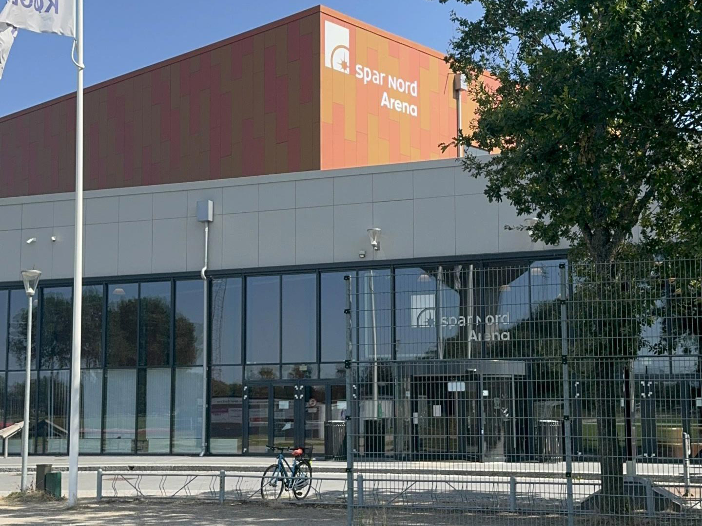 Main entrance of Spar Nord Arena at Køgehallerne, home of The Collector's Grounds collector event